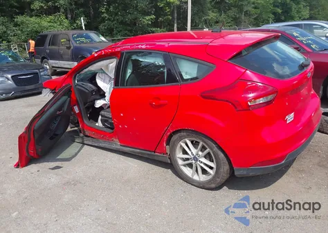 2017 Ford Focus Se z USA, uszkodzony, nr VIN 1FADP3K21HL216050